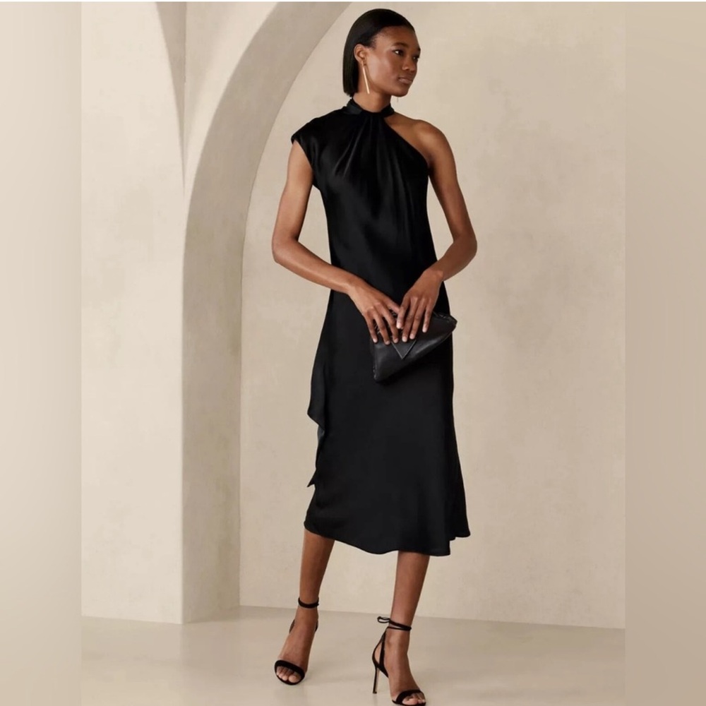 SOLD Banana Republic Kaia Silk Midi Dress